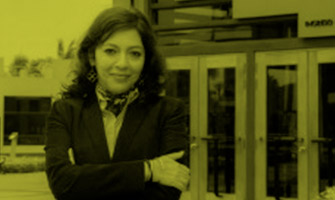 Elizabeth Salmón Elizabeth Salmón
