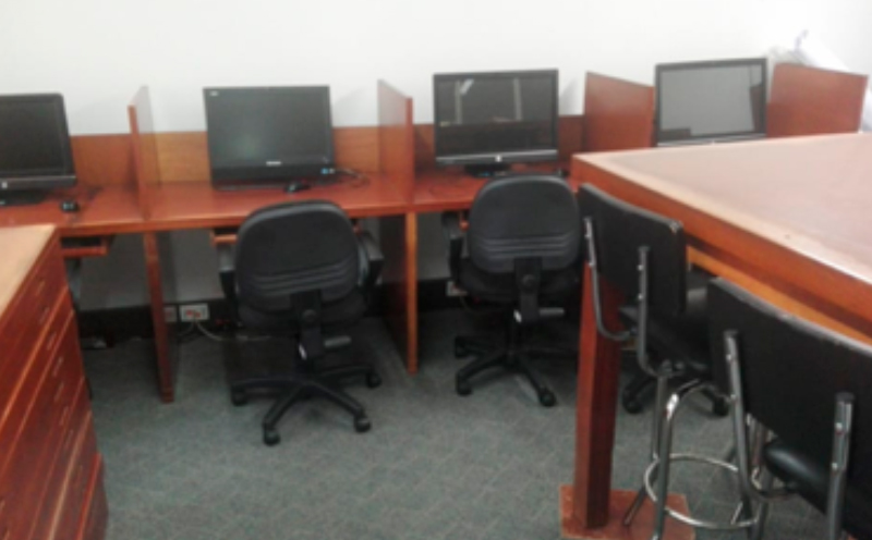 Laboratorio y sala de trabajo de LINAE
