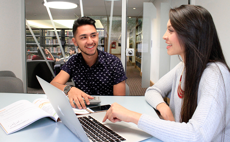 Estudiantes de Contaduría Pública