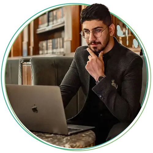 Especialización en Derecho de los Negocios Estudiantes de Derecho de los Negocios