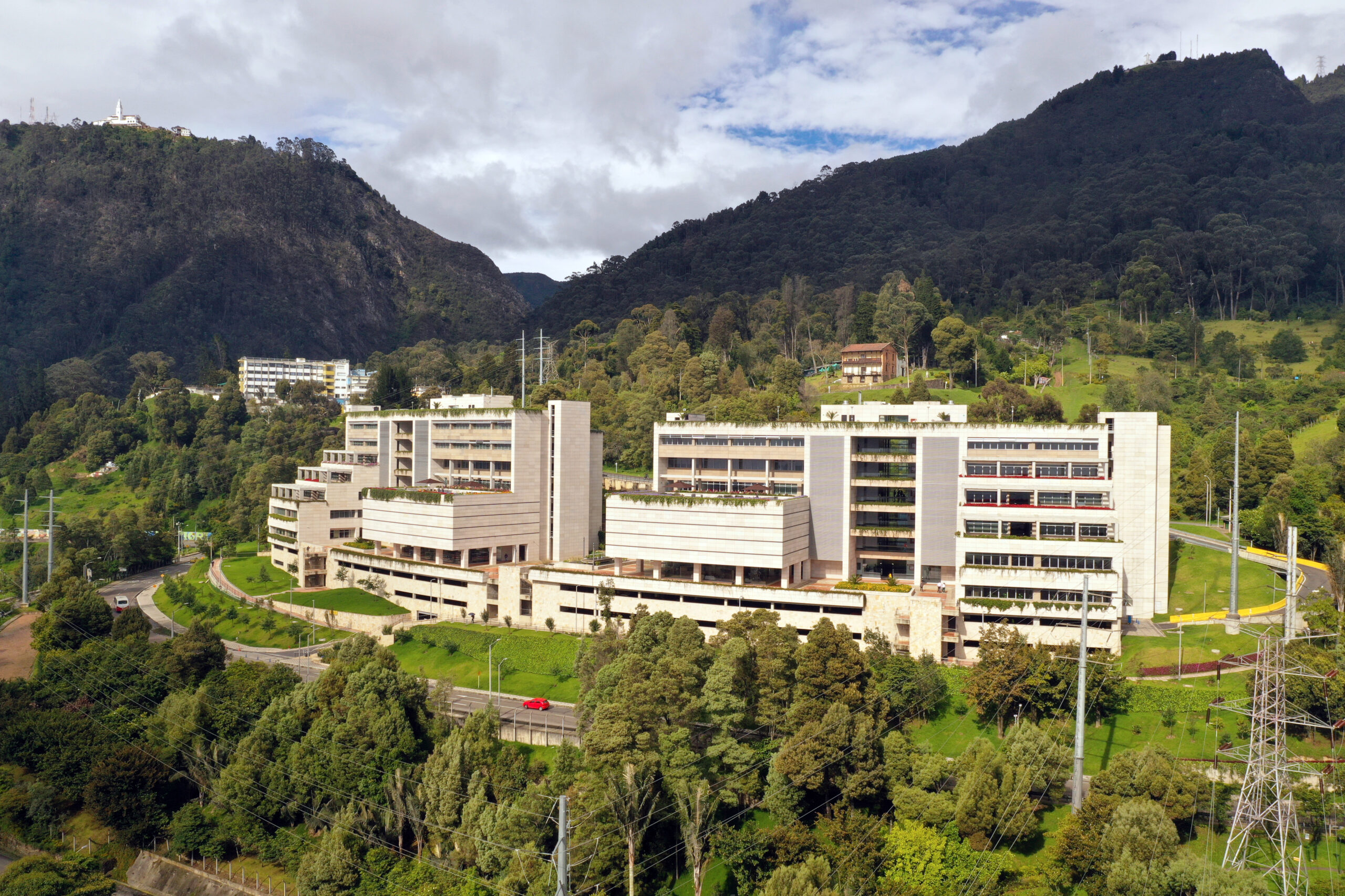 Tú haces que el Externado sea esto 💚 - Universidad Externado de Colombia